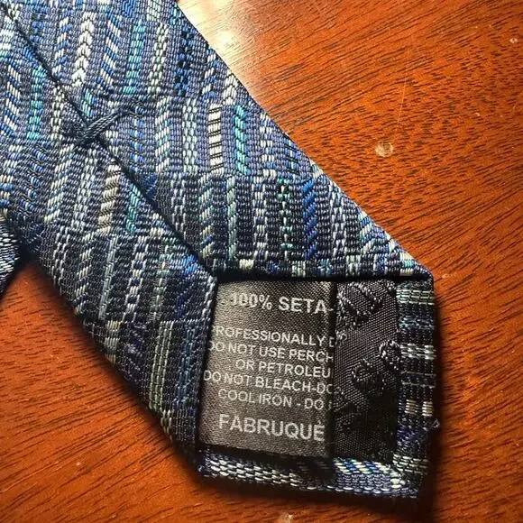 MISSONI - Blue and Silver Irregular Stripes Pattern 100% Silk Tie